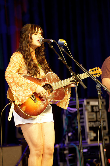DSC00591-rawdenoise-sharpen-face
