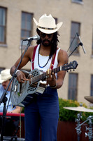 DSC03261texasmusicoffice-rawdenoise-sharpen-face