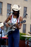 DSC03263texasmusicoffice-rawdenoise-sharpen-face