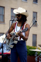 DSC03278texasmusicoffice-rawdenoise-sharpen-face