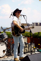 DSC03595texasmusicoffice-rawdenoise-sharpen-face