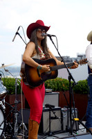 DSC04221texasmusicoffice-rawdenoise-sharpen-face