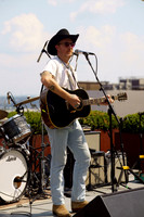 DSC03586texasmusicoffice-rawdenoise-sharpen-face