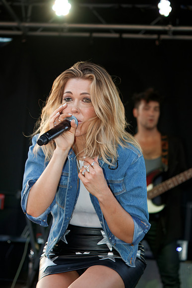 IMG_0468platten-rawdenoise-sharpen-face