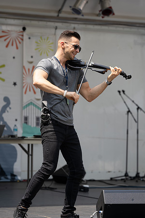 SON09391
