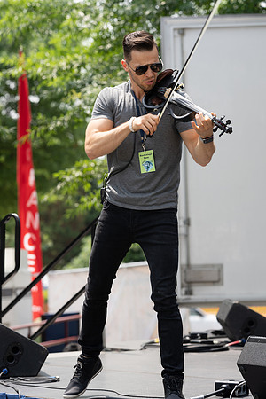 SON09571