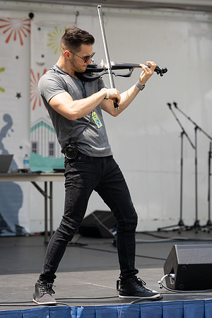 SON09565