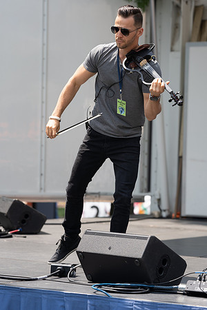SON09115