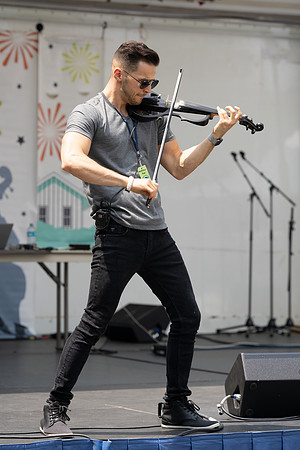 SON09566