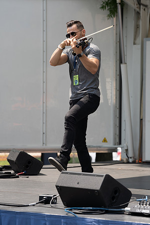 SON09163