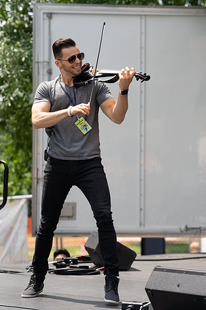 SON09204