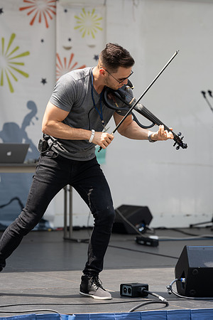 SON09370