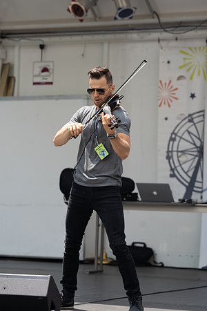 SON09626
