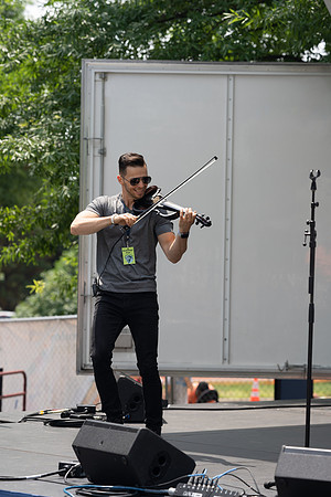 SON09646