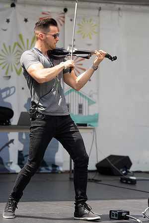 SON09375