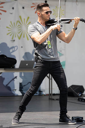 SON09379
