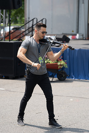 SON09457