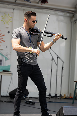 SON09470