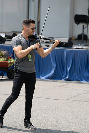 SON09428
