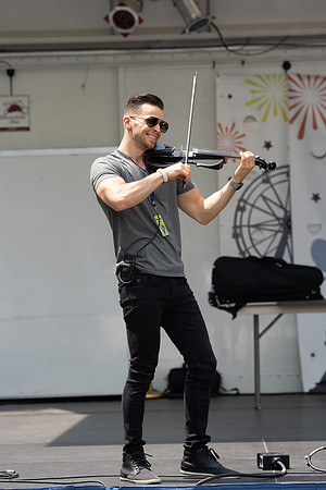 SON09490