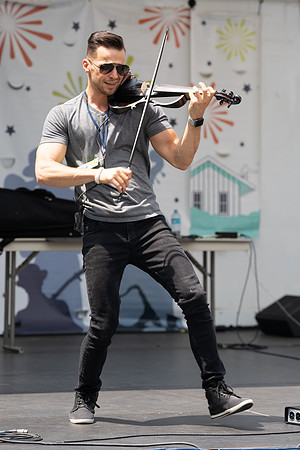 SON09377