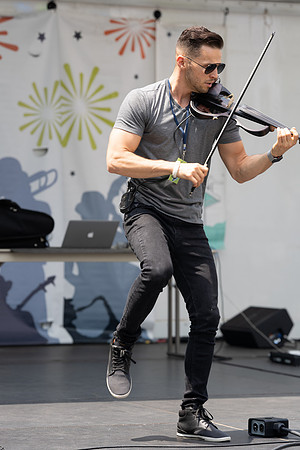 SON09374