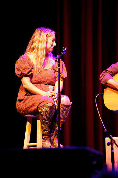 Nashville showDSC04968-rawdenoise-sharpen-face