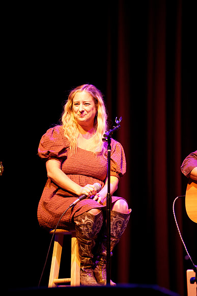 Nashville showDSC04982-rawdenoise-face