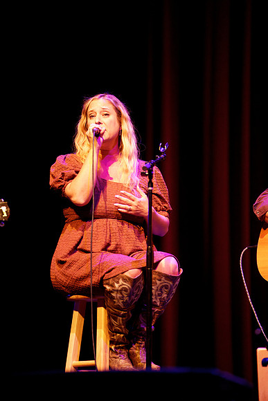 Nashville showDSC04994-rawdenoise-face