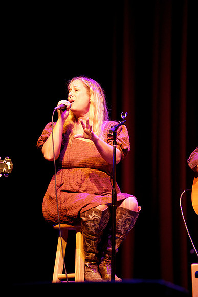 Nashville showDSC04996-rawdenoise-face