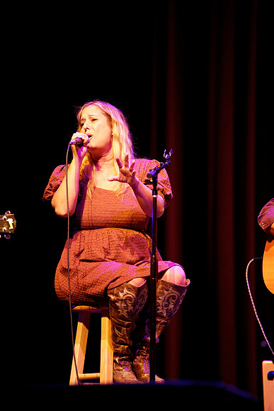 Nashville showDSC04997-rawdenoise-face