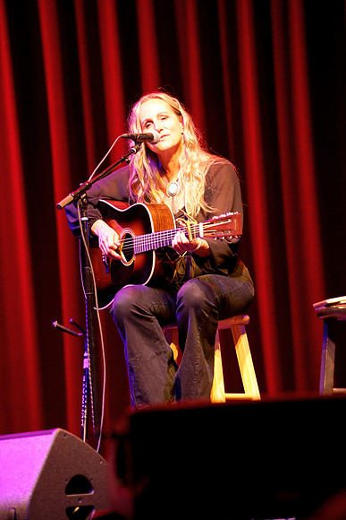 Nashville showDSC05877-2-rawdenoise-face
