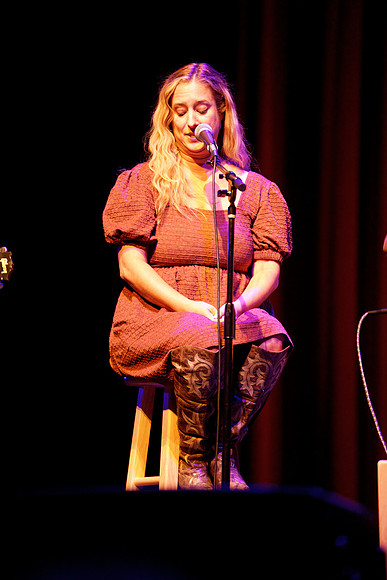 Nashville showDSC06100-rawdenoise-face
