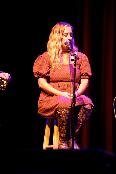 Nashville showDSC06106-rawdenoise-face