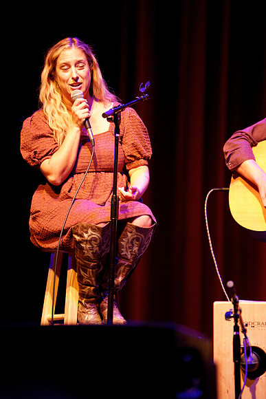 Nashville showDSC06151-rawdenoise-face