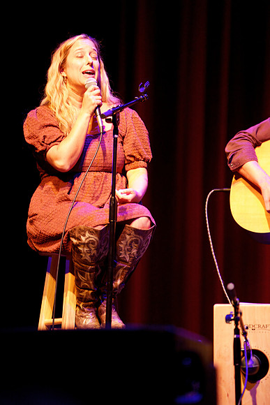 Nashville showDSC06152-rawdenoise-face