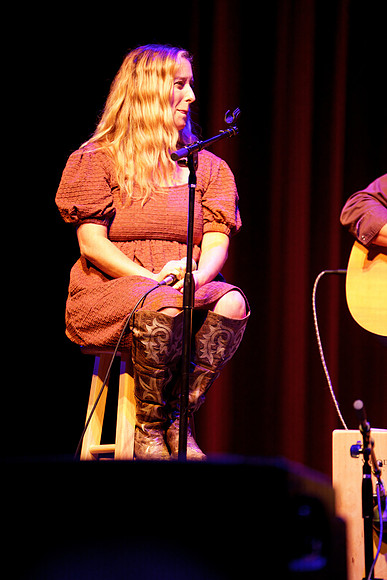 Nashville showDSC06160-rawdenoise-face
