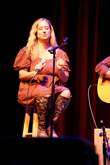 Nashville showDSC06164-rawdenoise-face