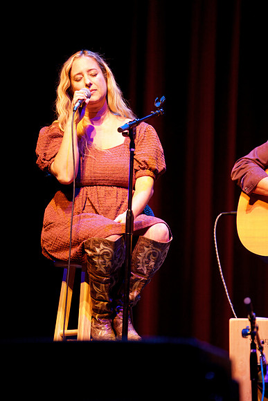 Nashville showDSC06166-rawdenoise-face