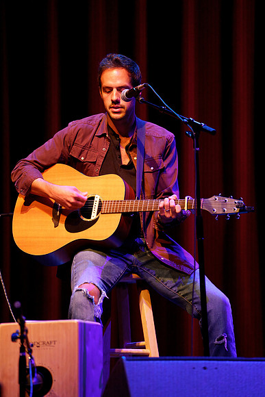 Nashville showDSC06184-rawdenoise-face