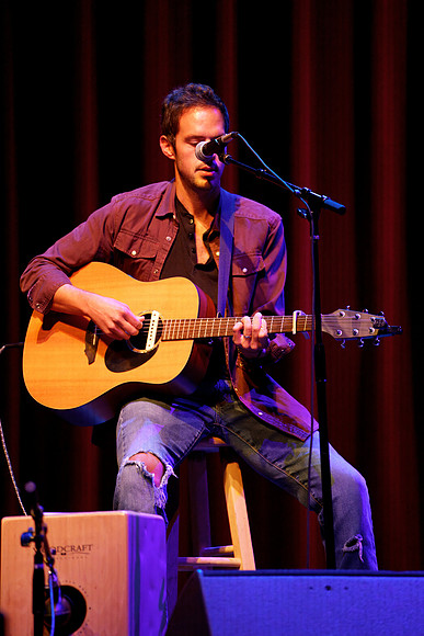 Nashville showDSC06188-rawdenoise-face