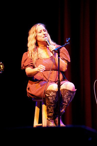 Nashville showDSC06231-rawdenoise-face