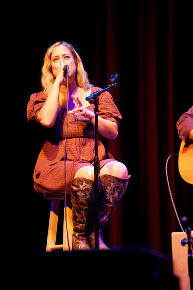 Nashville showDSC06241-rawdenoise-face