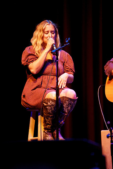 Nashville showDSC06251-rawdenoise-face