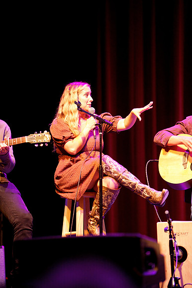 Nashville showDSC06593-rawdenoise-face