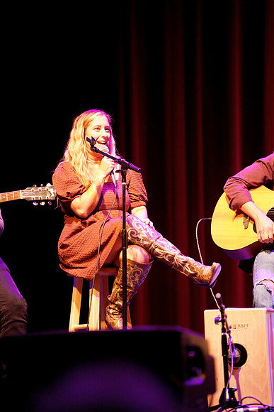 Nashville showDSC06595-rawdenoise-face