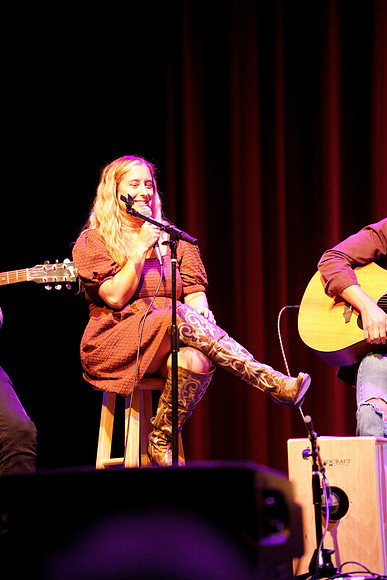 Nashville showDSC06596-rawdenoise-face