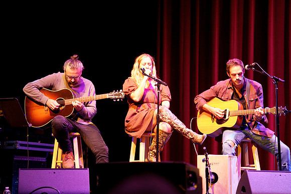 Nashville showDSC06653-rawdenoise-face