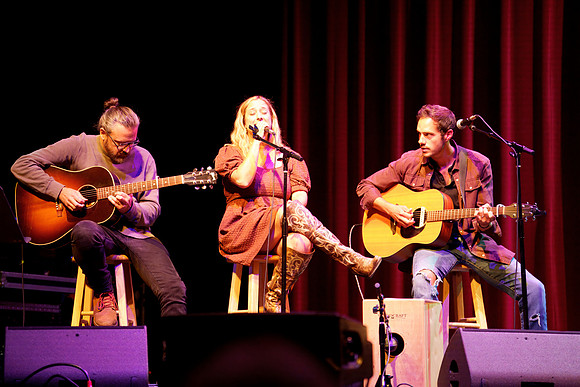 Nashville showDSC06657-rawdenoise-face