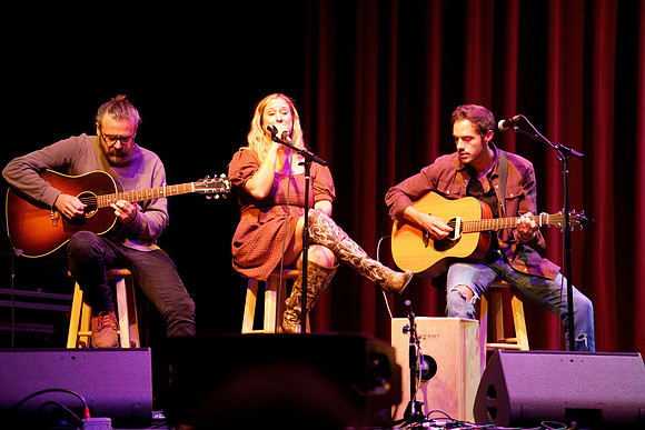 Nashville showDSC06659-rawdenoise-face